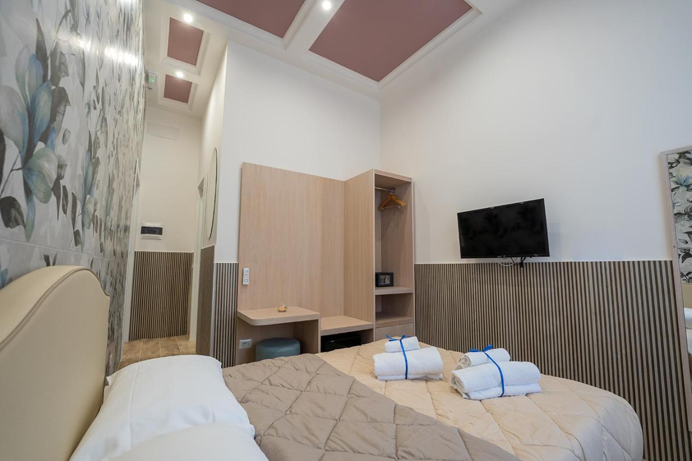 Hr Boutique Porto, Napoli Centro, By Clapa Group Otel Dış mekan fotoğraf
